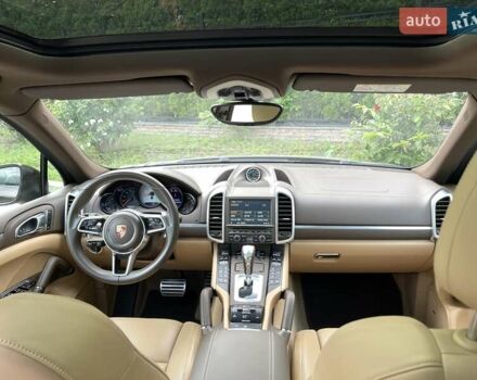 Коричневий Порше Cayenne, об'ємом двигуна 4.13 л та пробігом 58 тис. км за 59999 $, фото 23 на Automoto.ua