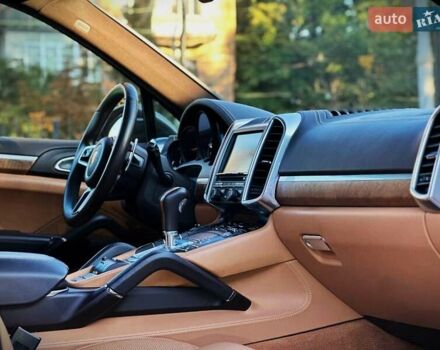 Коричневий Порше Cayenne, об'ємом двигуна 2.97 л та пробігом 175 тис. км за 36900 $, фото 46 на Automoto.ua