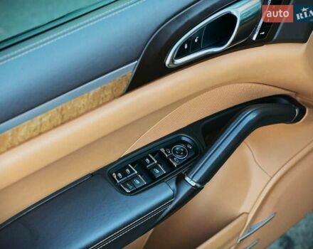 Коричневий Порше Cayenne, об'ємом двигуна 2.97 л та пробігом 175 тис. км за 36900 $, фото 25 на Automoto.ua