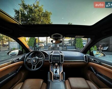 Коричневый Порше Каен, объемом двигателя 2.97 л и пробегом 175 тыс. км за 37999 $, фото 33 на Automoto.ua