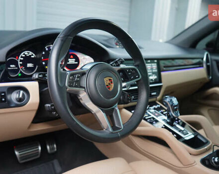 Коричневый Порше Каен, объемом двигателя 2.89 л и пробегом 121 тыс. км за 53000 $, фото 6 на Automoto.ua