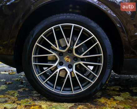 Коричневый Порше Каен, объемом двигателя 3 л и пробегом 112 тыс. км за 58900 $, фото 18 на Automoto.ua