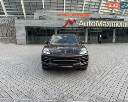 Коричневый Порше Каен, объемом двигателя 3 л и пробегом 99 тыс. км за 52900 $, фото 1 на Automoto.ua