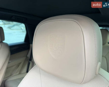 Коричневый Порше Каен, объемом двигателя 3 л и пробегом 99 тыс. км за 52900 $, фото 12 на Automoto.ua