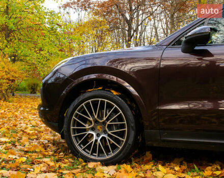 Коричневый Порше Каен, объемом двигателя 3 л и пробегом 112 тыс. км за 58900 $, фото 4 на Automoto.ua