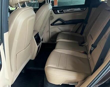 Коричневий Порше Cayenne, об'ємом двигуна 3 л та пробігом 74 тис. км за 48000 $, фото 15 на Automoto.ua