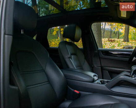 Коричневый Порше Каен, объемом двигателя 3 л и пробегом 112 тыс. км за 58900 $, фото 30 на Automoto.ua