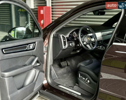 Коричневий Порше Cayenne, об'ємом двигуна 3 л та пробігом 3 тис. км за 81000 $, фото 7 на Automoto.ua