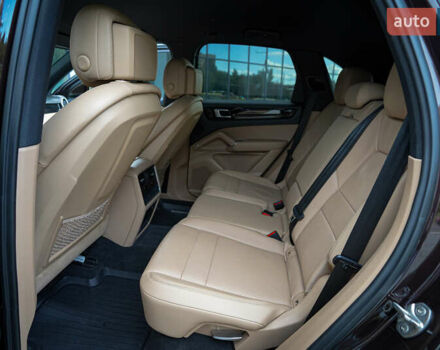 Коричневий Порше Cayenne, об'ємом двигуна 3 л та пробігом 73 тис. км за 55500 $, фото 21 на Automoto.ua