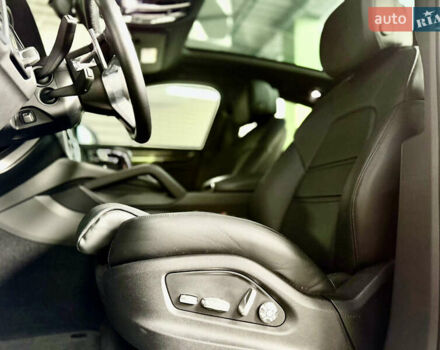 Коричневий Порше Cayenne, об'ємом двигуна 3 л та пробігом 3 тис. км за 81000 $, фото 12 на Automoto.ua