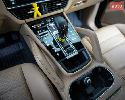 Коричневий Порше Cayenne, об'ємом двигуна 3 л та пробігом 73 тис. км за 55500 $, фото 22 на Automoto.ua