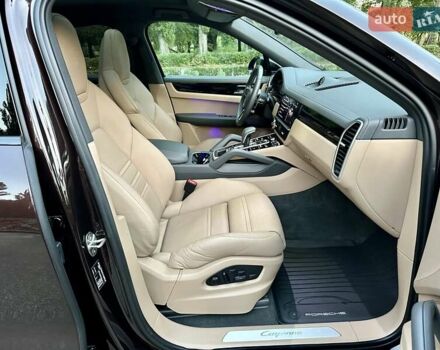 Коричневый Порше Каен, объемом двигателя 3 л и пробегом 43 тыс. км за 92950 $, фото 19 на Automoto.ua