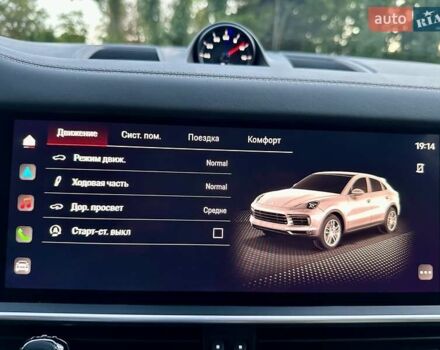 Коричневый Порше Каен, объемом двигателя 3 л и пробегом 43 тыс. км за 92950 $, фото 32 на Automoto.ua