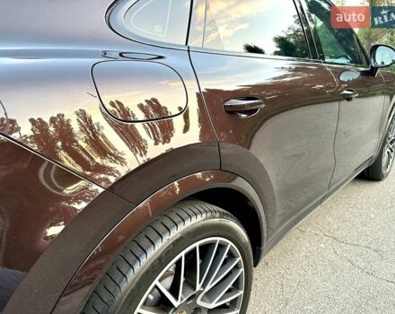 Коричневый Порше Каен, объемом двигателя 3 л и пробегом 43 тыс. км за 92950 $, фото 96 на Automoto.ua