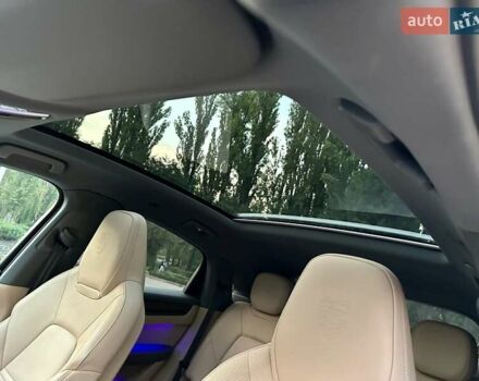 Коричневый Порше Каен, объемом двигателя 3 л и пробегом 43 тыс. км за 92950 $, фото 1 на Automoto.ua