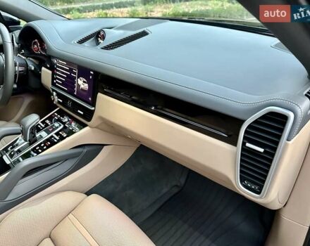 Коричневый Порше Каен, объемом двигателя 3 л и пробегом 43 тыс. км за 92950 $, фото 24 на Automoto.ua