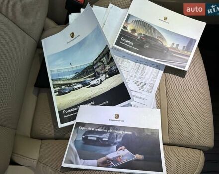 Коричневый Порше Каен, объемом двигателя 3 л и пробегом 43 тыс. км за 92950 $, фото 52 на Automoto.ua