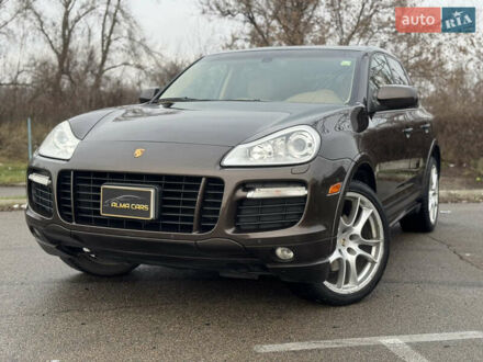 Коричневий Порше Cayenne, об'ємом двигуна 4.8 л та пробігом 205 тис. км за 14144 $, фото 1 на Automoto.ua