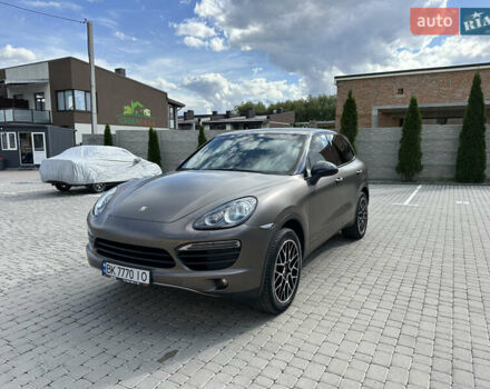 Коричневий Порше Cayenne, об'ємом двигуна 4.81 л та пробігом 184 тис. км за 19900 $, фото 1 на Automoto.ua