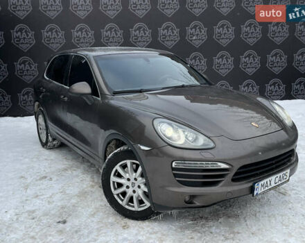 Коричневый Порше Каен, объемом двигателя 3.6 л и пробегом 175 тыс. км за 15900 $, фото 1 на Automoto.ua