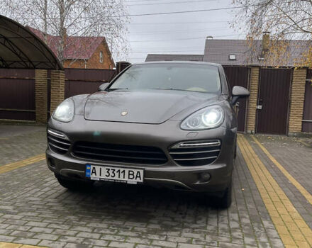 Коричневый Порше Каен, объемом двигателя 3.6 л и пробегом 217 тыс. км за 17900 $, фото 1 на Automoto.ua