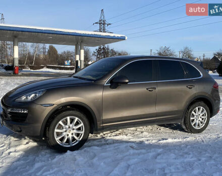 Коричневый Порше Каен, объемом двигателя 3 л и пробегом 187 тыс. км за 19999 $, фото 1 на Automoto.ua