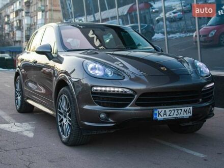 Порше Каен 2013 в Киеве на Automoto.ua Коричневый Порше Каен, объемом двигателя 4.2 л и пробегом 180 тыс. км за 31999 $, фото 1 на Automoto.ua