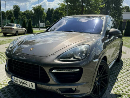 Порше Каен 2013 в Харькове на Automoto.ua Коричневый Порше Каен, объемом двигателя 4.81 л и пробегом 142 тыс. км за 23400 $, фото 1 на Automoto.ua