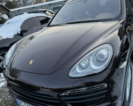Коричневий Порше Cayenne, об'ємом двигуна 4.81 л та пробігом 170 тис. км за 21000 $, фото 1 на Automoto.ua