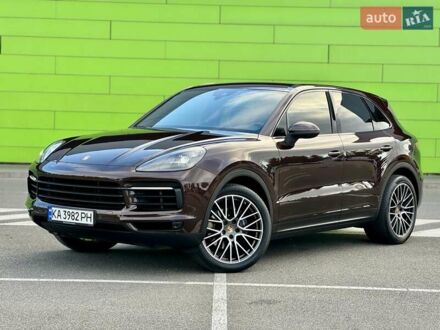 Порше Cayenne 2018 у Києві на Automoto.ua Коричневий Порше Cayenne, об'ємом двигуна 3 л та пробігом 93 тис. км за 50900 $, фото 1 на Automoto.ua