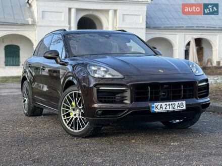 Порше Cayenne 2021 у Белой Церкве на Automoto.ua Коричневий Порше Cayenne, об'ємом двигуна 3 л та пробігом 31 тис. км за 92200 $, фото 1 на Automoto.ua