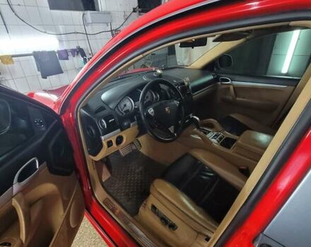 Червоний Порше Cayenne, об'ємом двигуна 4.5 л та пробігом 155 тис. км за 8400 $, фото 11 на Automoto.ua