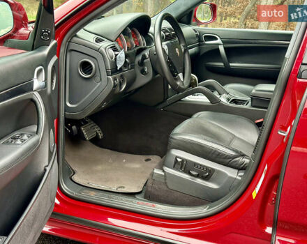 Червоний Порше Cayenne, об'ємом двигуна 4.81 л та пробігом 126 тис. км за 12222 $, фото 8 на Automoto.ua