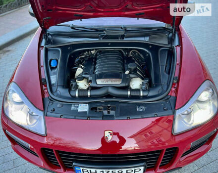 Червоний Порше Cayenne, об'ємом двигуна 4.8 л та пробігом 206 тис. км за 12000 $, фото 10 на Automoto.ua