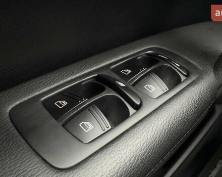 Червоний Порше Cayenne, об'ємом двигуна 4.81 л та пробігом 126 тис. км за 12222 $, фото 86 на Automoto.ua