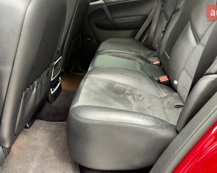 Червоний Порше Cayenne, об'ємом двигуна 4.81 л та пробігом 126 тис. км за 12222 $, фото 18 на Automoto.ua