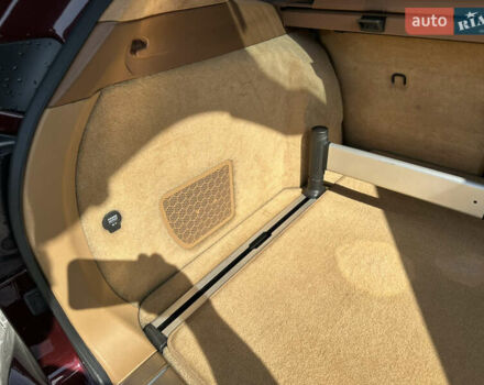 Красный Порше Каен, объемом двигателя 4.81 л и пробегом 117 тыс. км за 13500 $, фото 18 на Automoto.ua