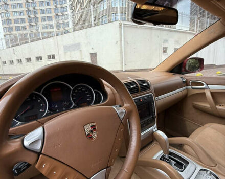 Червоний Порше Cayenne, об'ємом двигуна 4.8 л та пробігом 119 тис. км за 10500 $, фото 34 на Automoto.ua