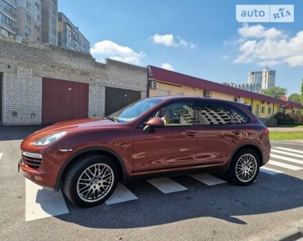 Червоний Порше Cayenne, об'ємом двигуна 3 л та пробігом 185 тис. км за 27600 $, фото 9 на Automoto.ua