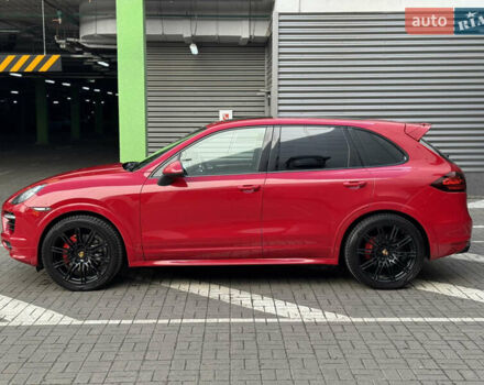 Красный Порше Каен, объемом двигателя 4.8 л и пробегом 123 тыс. км за 23900 $, фото 8 на Automoto.ua