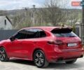 Красный Порше Каен, объемом двигателя 4.81 л и пробегом 169 тыс. км за 20000 $, фото 2 на Automoto.ua