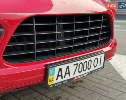Красный Порше Каен, объемом двигателя 4.8 л и пробегом 123 тыс. км за 23900 $, фото 19 на Automoto.ua