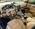 Порше Каен 2015 в Киеве на Automoto.ua Красный Порше Каен, объемом двигателя 4.81 л и пробегом 99 тыс. км за 31900 $, фото 28 на Automoto.ua