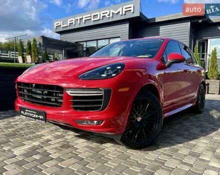 Порше Каен 2015 в Киеве на Automoto.ua Красный Порше Каен, объемом двигателя 4.81 л и пробегом 99 тыс. км за 31900 $, фото 4 на Automoto.ua
