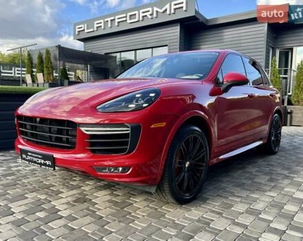 Порше Каен 2015 в Киеве на Automoto.ua Красный Порше Каен, объемом двигателя 4.81 л и пробегом 99 тыс. км за 31900 $, фото 3 на Automoto.ua