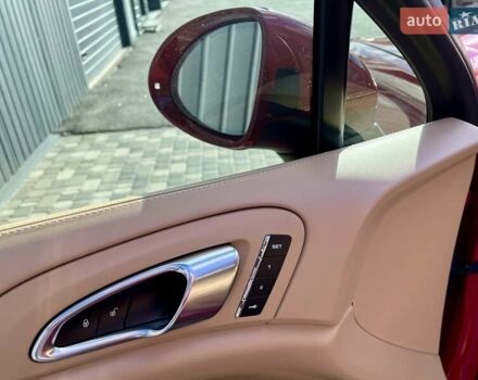 Порше Каен 2015 в Киеве на Automoto.ua Красный Порше Каен, объемом двигателя 4.81 л и пробегом 99 тыс. км за 31900 $, фото 17 на Automoto.ua