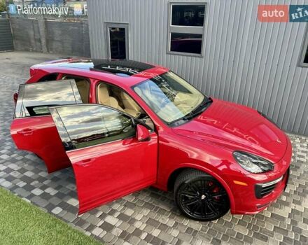 Порше Каен 2015 в Киеве на Automoto.ua Красный Порше Каен, объемом двигателя 4.81 л и пробегом 99 тыс. км за 31900 $, фото 98 на Automoto.ua
