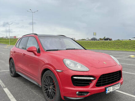 Порше Cayenne 2013 у Львові на Automoto.ua Червоний Порше Cayenne, об'ємом двигуна 4.81 л та пробігом 134 тис. км за 23500 $, фото 1 на Automoto.ua