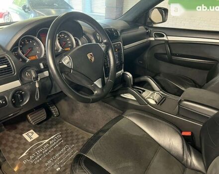 Порше Каен, объемом двигателя 4.8 л и пробегом 93 тыс. км за 15900 $, фото 16 на Automoto.ua