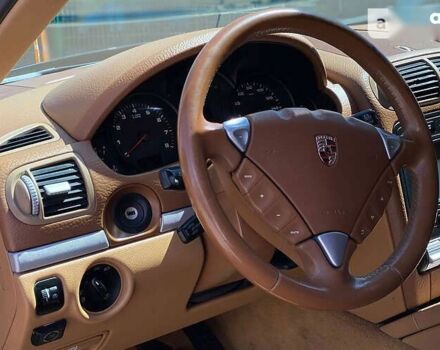 Порше Каен, объемом двигателя 0 л и пробегом 136 тыс. км за 14900 $, фото 9 на Automoto.ua